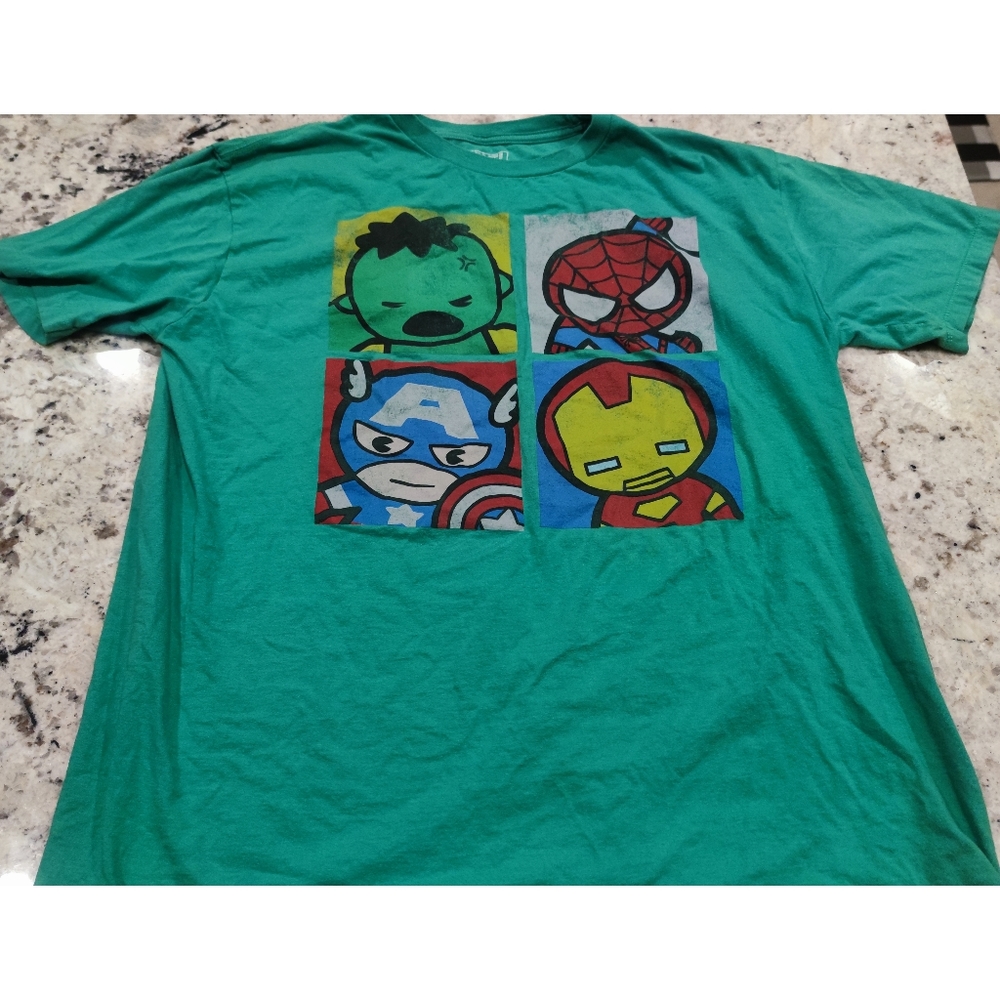 Marvel XL Shirt